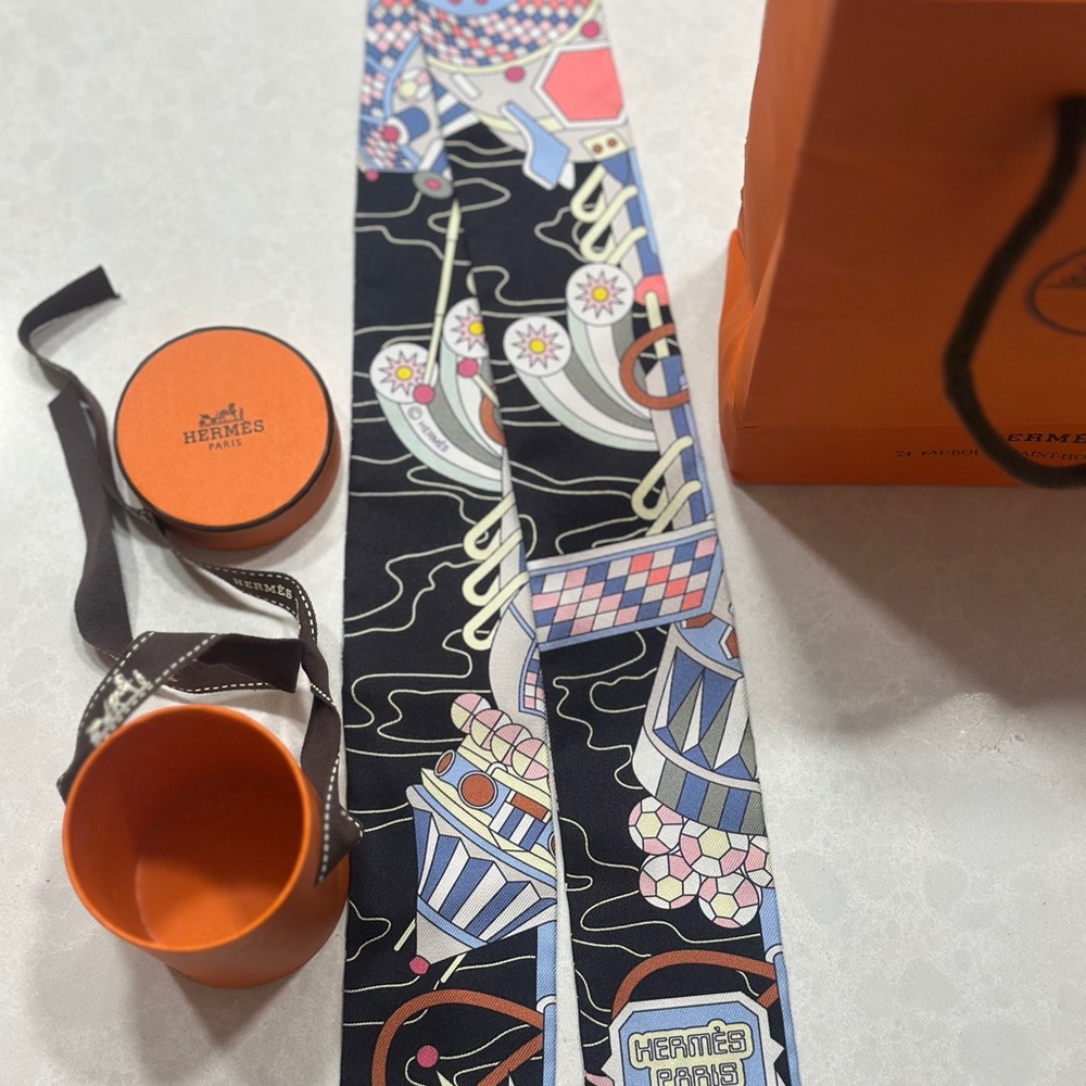 Hermès Twilly Scarf in Black, Blue, and Pink
